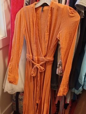 BCBGMAXAZRIA XXS Rust Wrap Maxi Dress Long Sleeve Like New